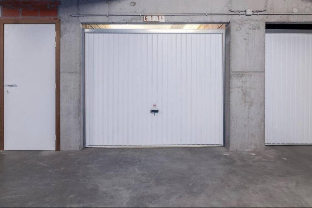 Апартаменты Appt Pablo Met Prive-Garage, Vlakbij Zee, In Koksijde-Bad Экстерьер фото