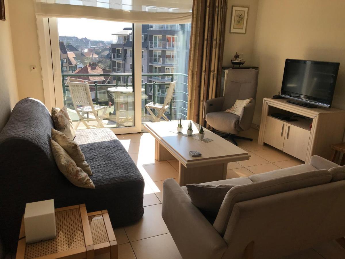 Апартаменты Appt Pablo Met Prive-Garage, Vlakbij Zee, In Koksijde-Bad Экстерьер фото