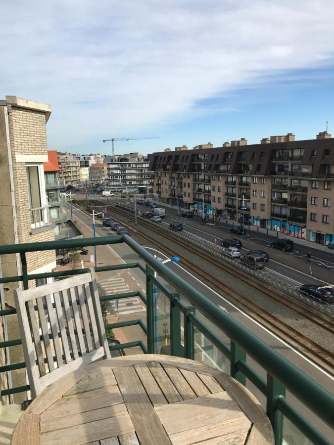 Апартаменты Appt Pablo Met Prive-Garage, Vlakbij Zee, In Koksijde-Bad Экстерьер фото